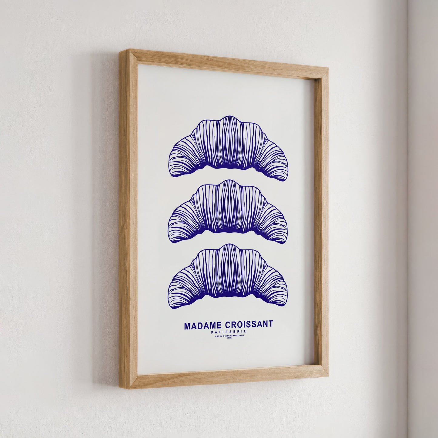 Madame Croissant V2 White